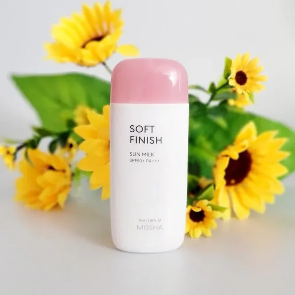 Missha Soft Finish Sun Milk Sunscreen SPF50 plus PA triple plus - Image 4